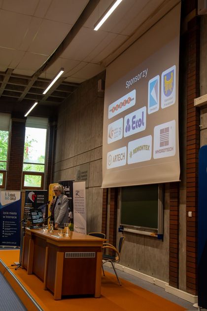 uczestnicy konferencji Cyberbezpieczeństwo w biznesie