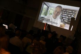uczestnicy spotkania na premierze książki „Rybnik, moja opowieść. Rozmowy” 