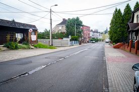 Uszkodzenia nawierzchni na ul. Górnosląskiej