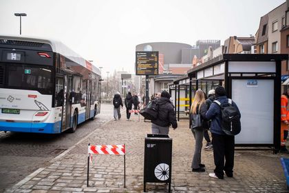 Wiaty i autobusy na rybnickim Placu Wolności