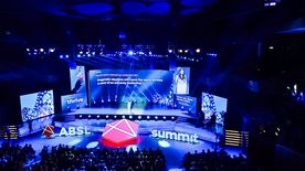 Rozmowy w ramach konferencji dot. nawiązywania relacji z organizacjami zrzeszającymi firmy z sektora dla biznesu