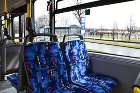 Wnętzre autobusu miejskiego