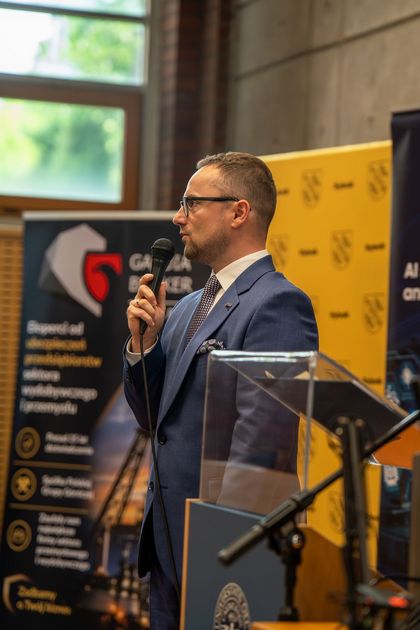 uczestnicy konferencji Cyberbezpieczeństwo w biznesie