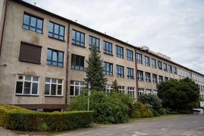 prace remontowe budynku szkoły