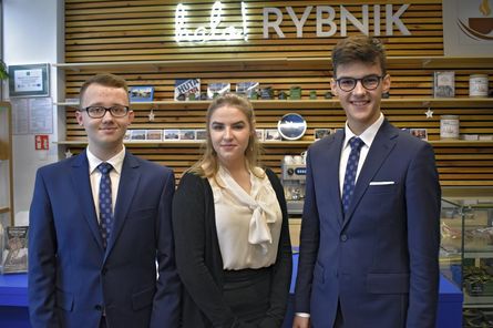 Konferencja podsumowująca akcję Młodzieżowej Rady Miasta Rybnika. Fot. K. Kesten.