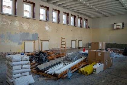 prace budowlane na terenie szkoły podstawowej nr 18