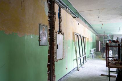 prace remontowe budynku szkoły