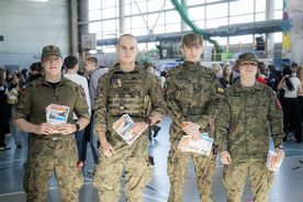 Młodzież na Targach Edukacji