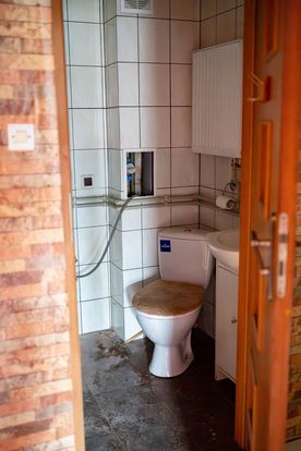 Wnętrze mieszkania do remontu