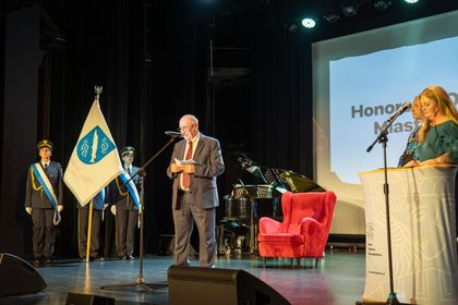zdjęcie przedstawia honorowego obywatela Rybnika 