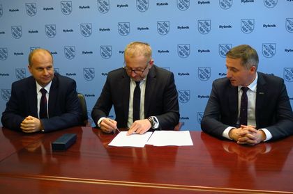 Podpisanie umowy w obecności prezydenta Rybnika