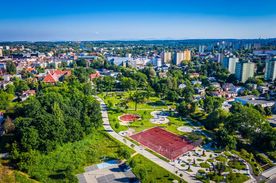 Park tematyczny nad Nacyną z lotu ptaka