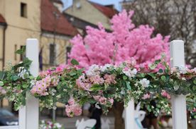 Wielkanocne ozdoby na rynku i rybnickich placach