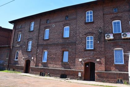 Fasada ceglanego familoka