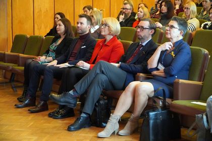 uczestnicy konferencji Biblioteka – nadzieja na lepsze jutro