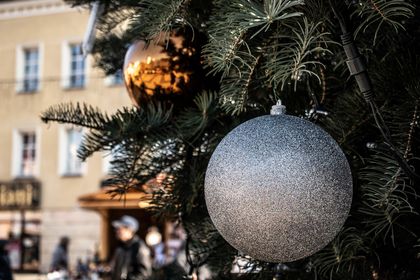 Jarmark bożonarodzeniowy ze świątecznym asortymentem w Rybniku 