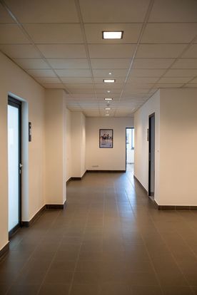 budynek nowej siedziby urzędu przy ul. Bolesława Chrobrego 8