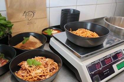 Wielorazowe naczynie obiadowe