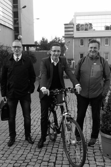 W.Student wraz z prezydentem Rybnika Piotrem Kuczerą i jego zastępcą W. Świerkoszem