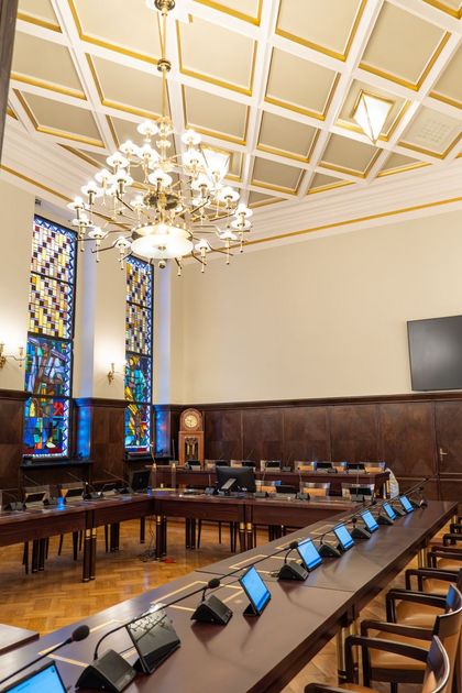 sala obrad urzadu miasta