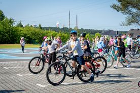 Wręczenie nagród uczestnikom rowerowego maja