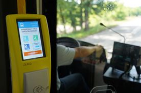 Prezentacja rybnickiego autobusu hybrydowego w Rybniku