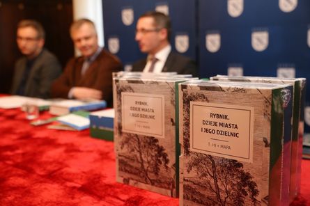 Prezentacja monografii Rybnika. Fot. W. Troszka 
