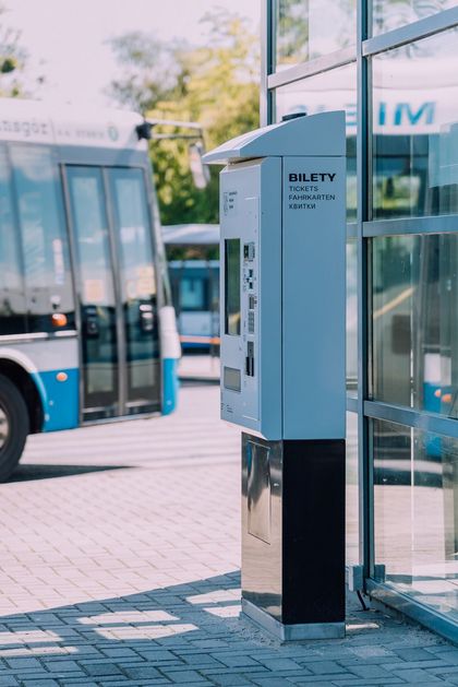 Biletomat na Dworcu Komunikacji Miejskiej w Rybniku