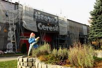 Budynek Ochotniczej Straży Pożarnej w Golejowie w trakcie modernizacji. 