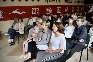 otwarcie zielonej strefy relaksu na terenie przyszkolnym