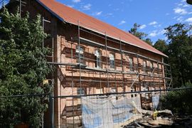 Modernizacja budynków administrowanych przez Zakład Gospodarki Mieszkaniowej – ul. Andersa 17. Fot. W. Troszka