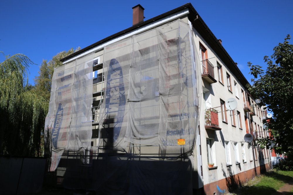 RemontyZGM Zgrzebnioka1 Modernizacja budynków administrowanych przez Zakład Gospodarki Mieszkaniowej – ul. Zgrzebnioka 4. Fot. W. Troszka