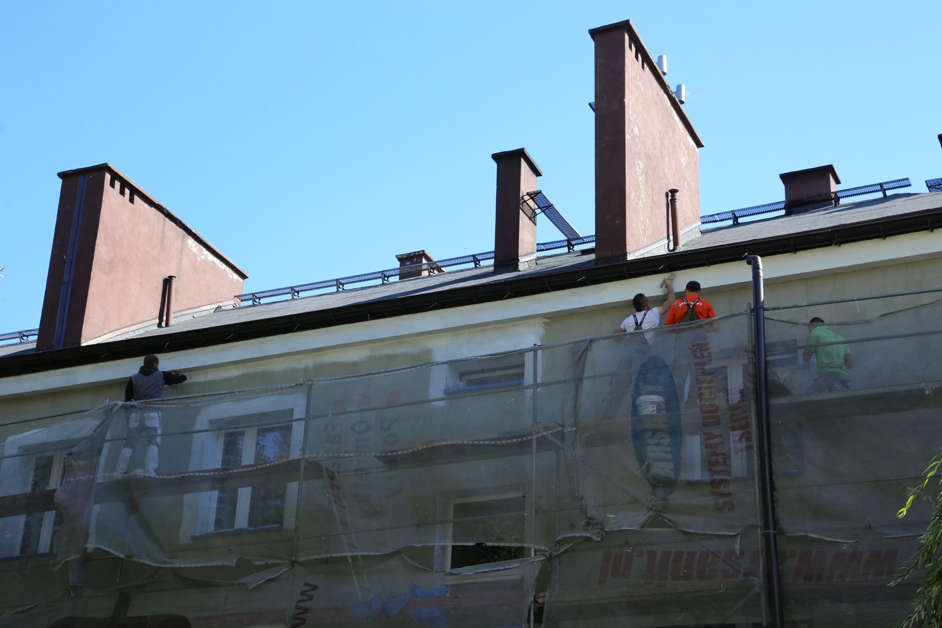 RemontyZGM Zgrzebnioka2 Modernizacja budynków administrowanych przez Zakład Gospodarki Mieszkaniowej – ul. Zgrzebnioka 4. Fot. W. Troszka